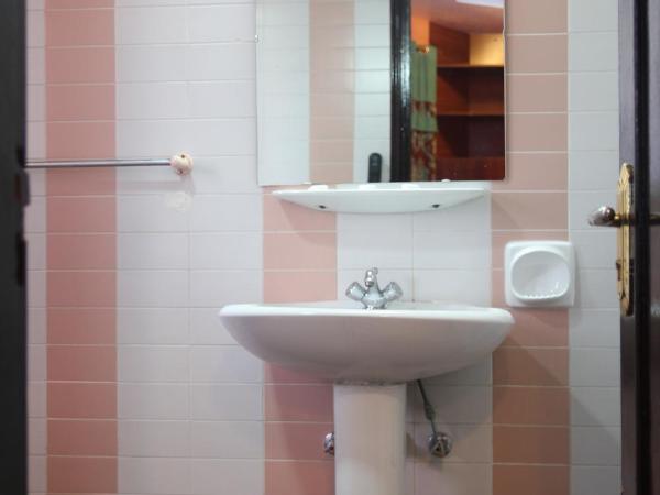 Downtown Hotel : photo 3 de la chambre chambre double deluxe