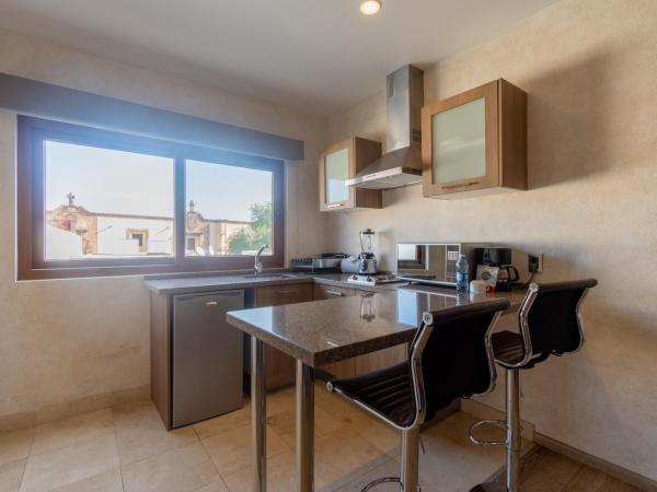 Hotel Madero : photo 2 de la chambre suite supérieure