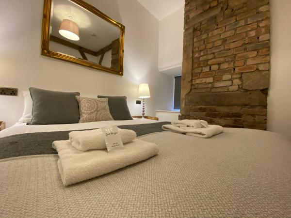 Royal Mile Balconies by the Castle : photo 10 de la chambre chambre double de luxe - arniston