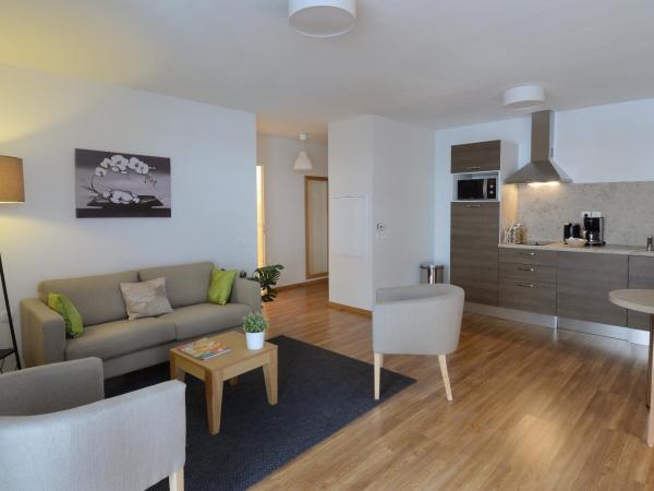 Domitys Les Tours d'Or : photo 3 de la chambre appartement avec douche