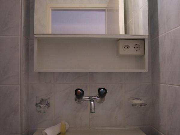 Spenglers Inn : photo 4 de la chambre chambre lit queen-size avec balcon