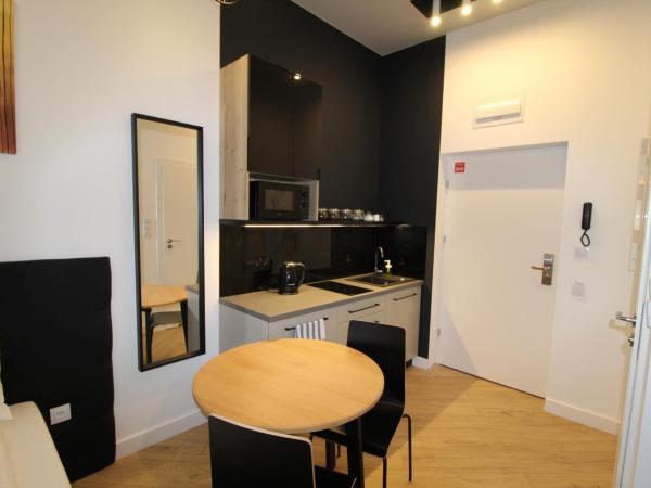 Apartamenty Nowa Kamienica Częstochowa Centrum Szymanowskiego 22A : photo 5 de la chambre appartement