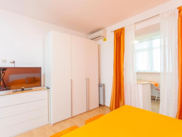Apartments & Rooms Alagić : photo 1 de la chambre chambre double Économique