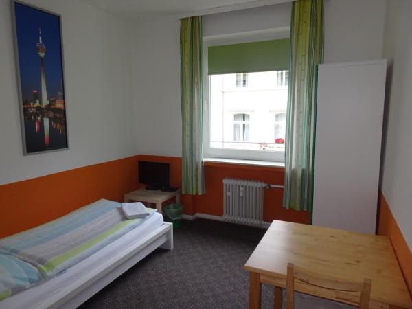 Gästehaus Grupello : photo 2 de la chambre chambre simple