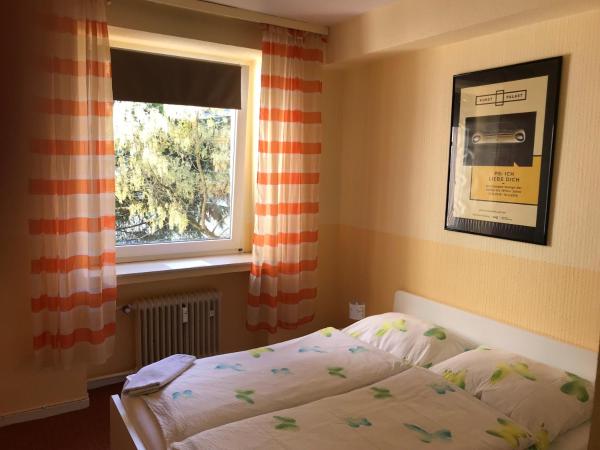 Gästehaus Grupello : photo 2 de la chambre chambre double