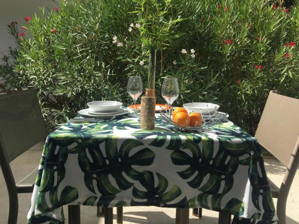 La Maison des Hérissons : photo 1 de la chambre chambre double avec patio