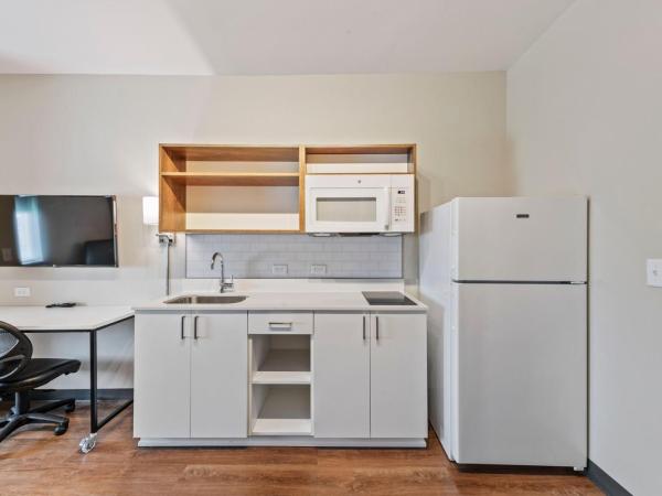 Extended Stay America Premier Suites - Savannah - Pooler : photo 9 de la chambre studio lit queen-size - non-fumeurs