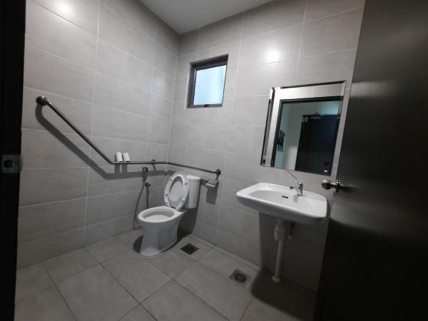 Hotin Inn : photo 3 de la chambre chambre lit queen-size - accessible aux personnes à mobilité réduite