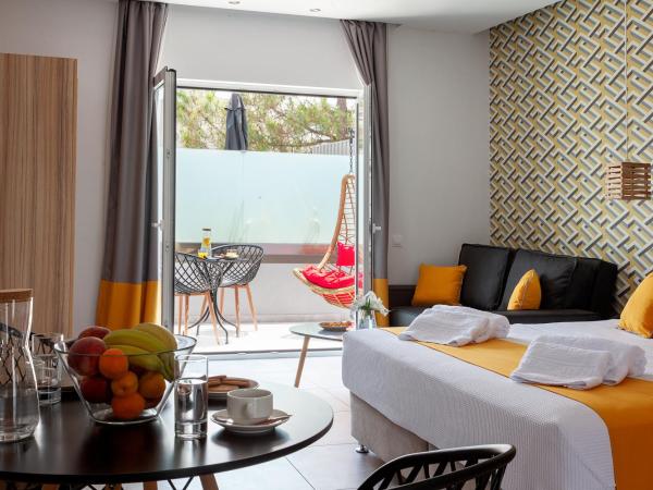 STAY INN : photo 3 de la chambre suite avec baignoire d’hydromassage