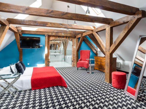 Hotel Kolegiacki : photo 4 de la chambre chambre double deluxe