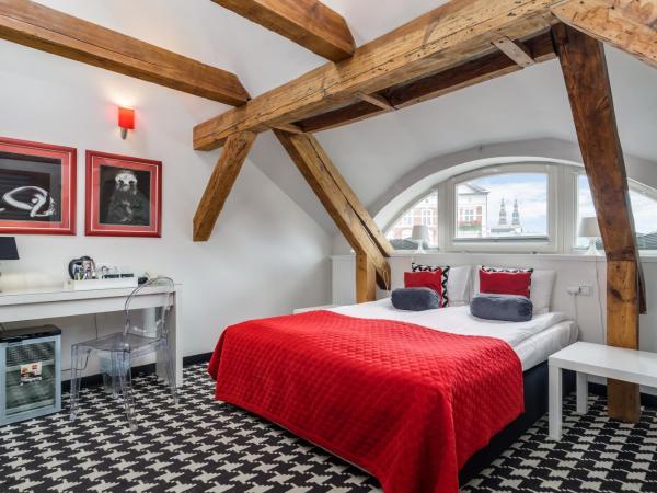 Hotel Kolegiacki : photo 2 de la chambre chambre double classique