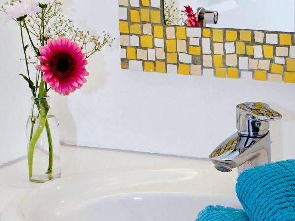 Hotel im Kupferkessel : photo 7 de la chambre chambre simple avec salle de bains privative