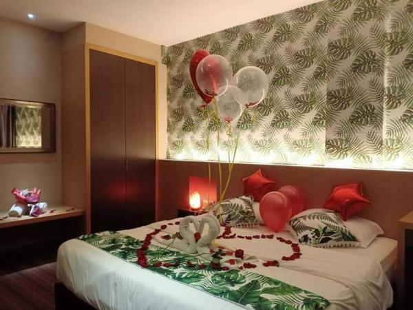 Grandeur Hotel And Spa : photo 4 de la chambre suite deluxe avec baignoire spa