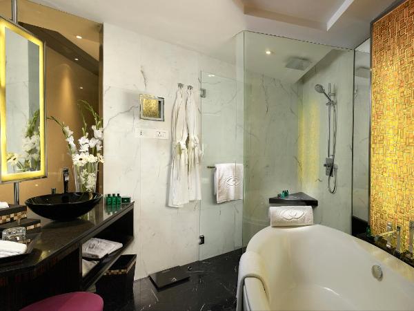 Sofitel Mumbai BKC : photo 10 de la chambre chambre lit king-size de luxe