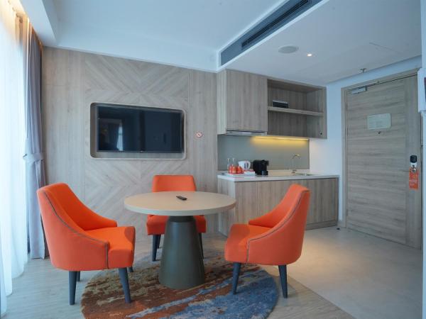 Harris Suites Puri Mansion : photo 4 de la chambre suite 2 chambres