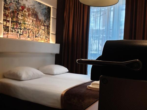 Hotel Mosaic City Centre : photo 4 de la chambre chambre lits jumeaux