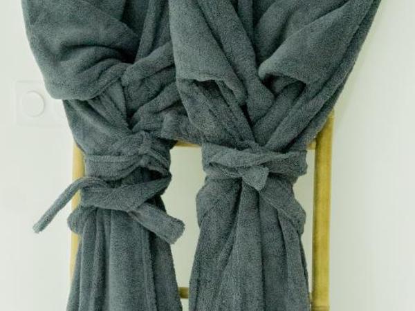 Le petit paradis : photo 3 de la chambre chambre lit king-size avec baignoire spa