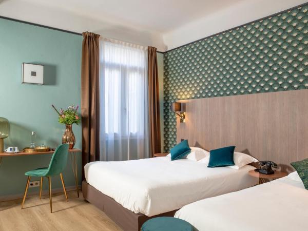 Hôtel Le Bristol : photo 1 de la chambre chambre supérieure