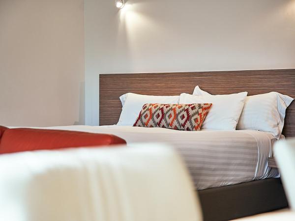 Salamanca Inn : photo 3 de la chambre suite lit king-size