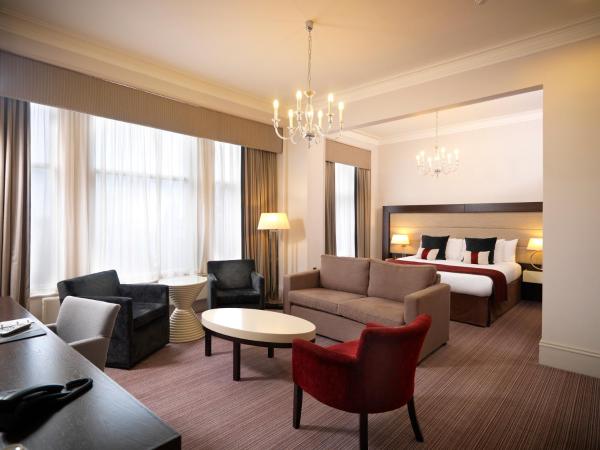 Mercure Aberdeen Caledonian Hotel : photo 1 de la chambre suite lit king-size