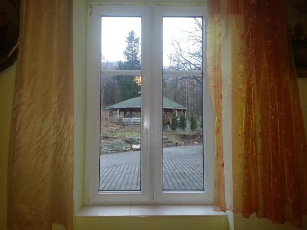 Dom Wypoczynkowy Admirał : photo 4 de la chambre chambre double ou lits jumeaux