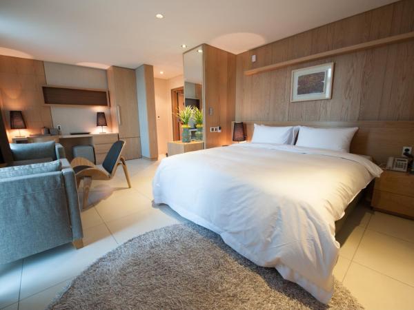 Rian Hotel : photo 10 de la chambre chambre double deluxe avec baignoire