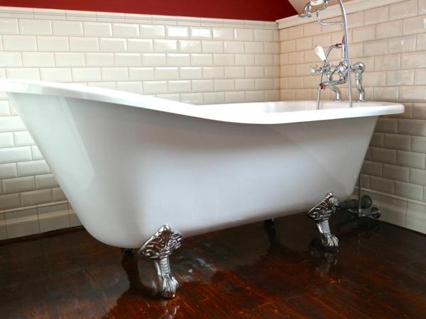 Alte Schreinerei Boutique Hotel : photo 3 de la chambre chambre triple avec salle de bains privative