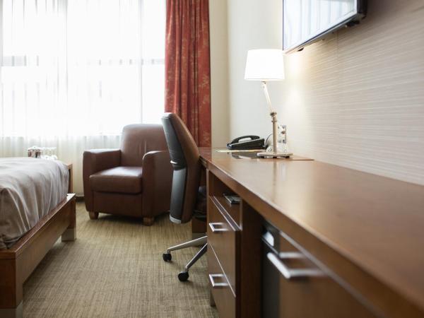 Hotel Chateau Laurier Québec : photo 4 de la chambre chambre lit king-size supérieure