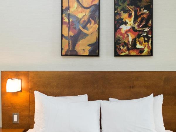 Hotel Chateau Laurier Québec : photo 5 de la chambre chambre lit king-size supérieure