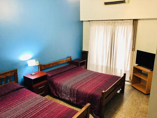 Hotel Aries Palermo : photo 1 de la chambre chambre triple standard