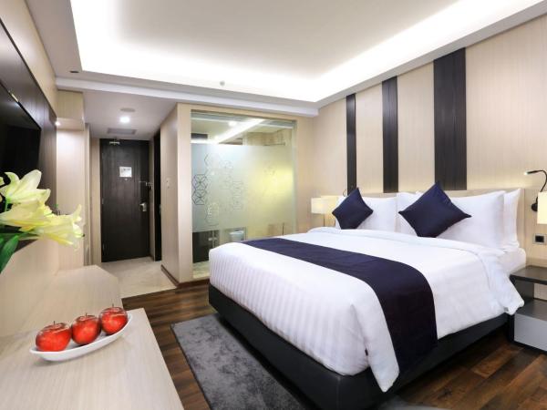 Aston Kartika Grogol Hotel & Conference Center : photo 3 de la chambre studio plus king