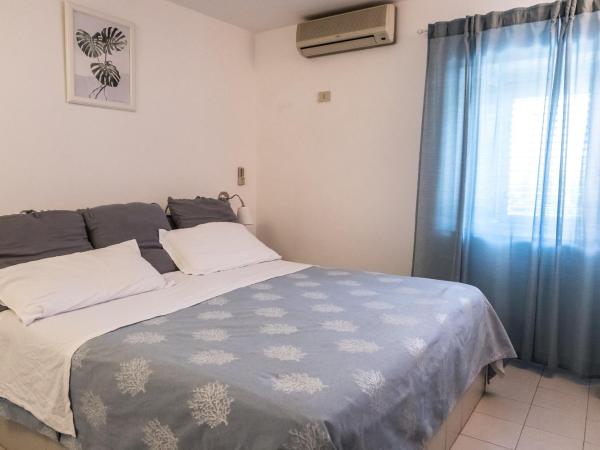 Hotel Villino Gallodoro : photo 2 de la chambre chambre double ou lits jumeaux Économique