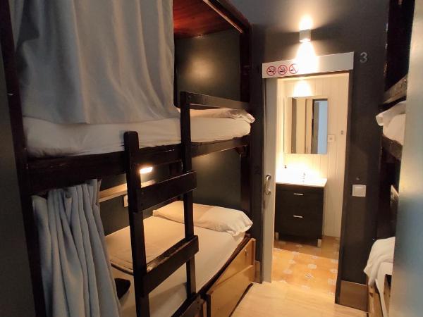 Ant Hostel Barcelona : photo 4 de la chambre lit en dortoir mixte de 2 lits