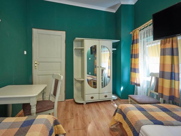 Batory Annex : photo 2 de la chambre studio (4 adultes)