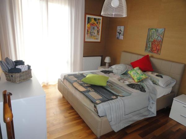 HOUSE DOLCEVITA 30 min per Venezia : photo 2 de la chambre chambre triple avec salle de bains privative