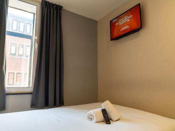 easyHotel Leeds : photo 3 de la chambre chambre double - accessible aux personnes à mobilité réduite 