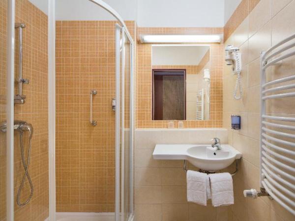 Benczur Hotel : photo 3 de la chambre room #7503243