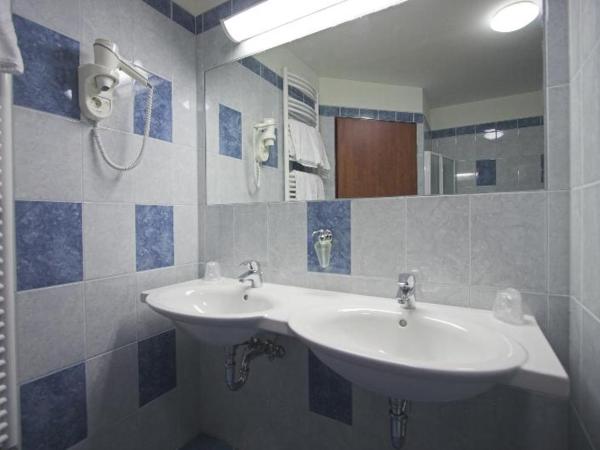 Benczur Hotel : photo 8 de la chambre room #7503243