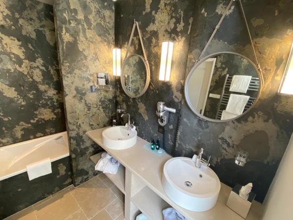 Hôtel Saint Pierre Boutique-Hôtel : photo 9 de la chambre chambre double deluxe