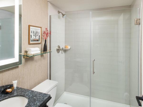 Claridge House : photo 5 de la chambre chambre avec 2 grands lits queen-size