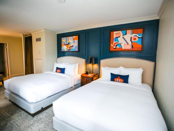 Dunhill Hotel : photo 1 de la chambre chambre avec 2 grands lits queen-size