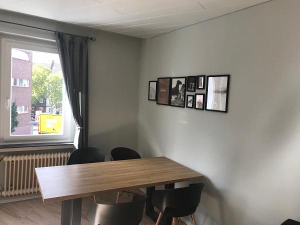 TM Aparts : photo 7 de la chambre appartement avec douche