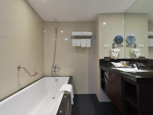 Hotel Royal Bangkok@Chinatown : photo 1 de la chambre chambre familiale