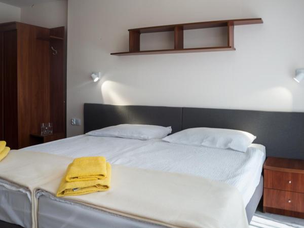 Graal SPA : photo 5 de la chambre chambre triple