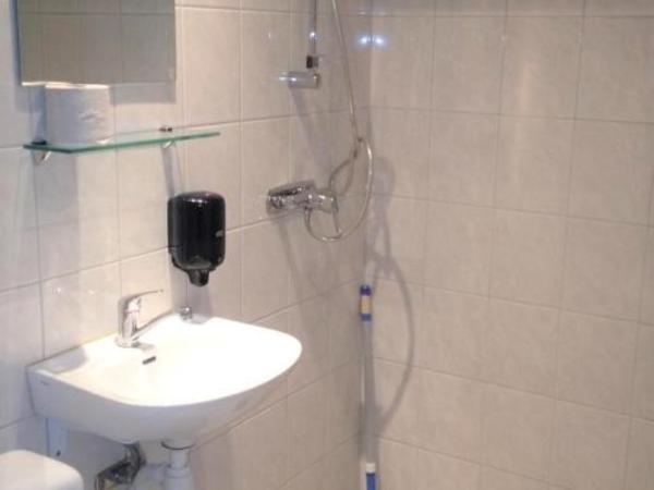 Hotell Dialog : photo 6 de la chambre chambre lits jumeaux