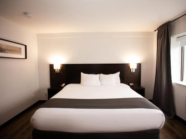 Hotel Newstar Montréal : photo 2 de la chambre chambre lit king-size