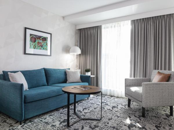 The Crystal Lodge : photo 4 de la chambre studio lit king-size deluxe avec canapé-lit