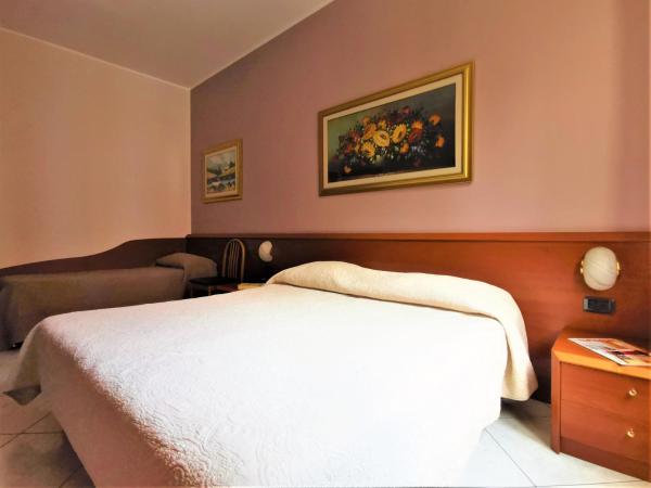 Hotel Venini : photo 4 de la chambre chambre triple