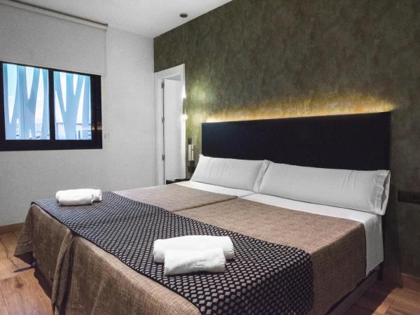 DAOS Suites & Terrace Marbella : photo 3 de la chambre chambre double deluxe