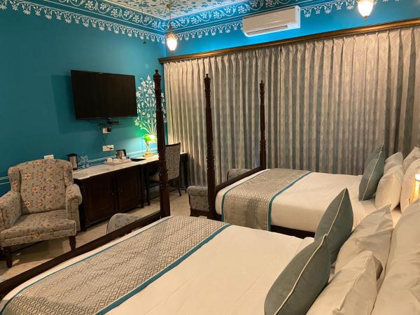 Umaid Farm Resort- A Legancy Vintage Stay In Jaipur : photo 6 de la chambre suite